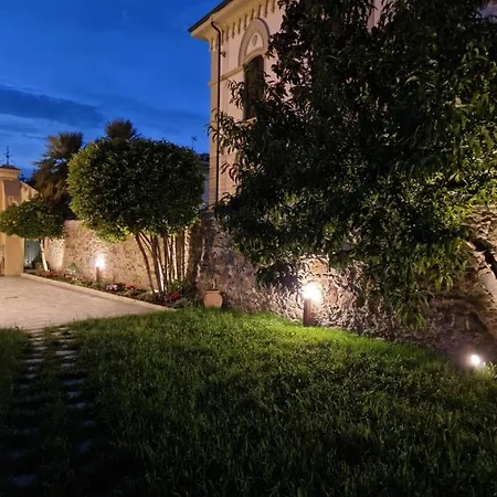 Serra Di Mare Casa Con Giardino