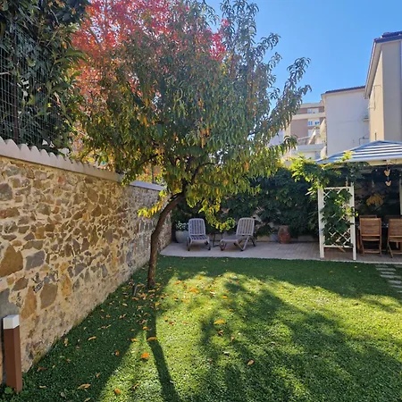 Serra Di Mare Casa Con Giardino * Livorno